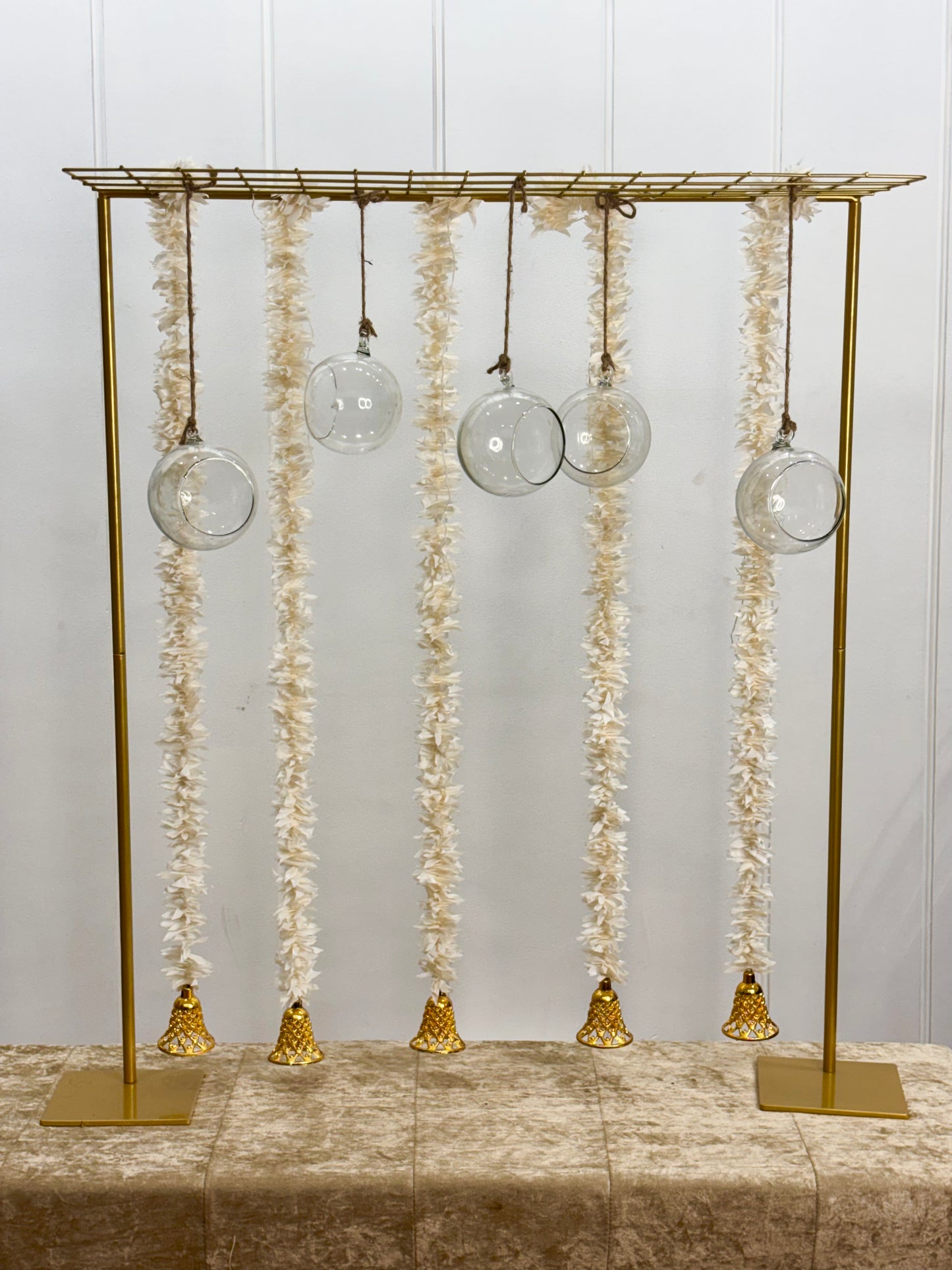 White Tassels with Glass Balls Decor Set - The Decor Cycle