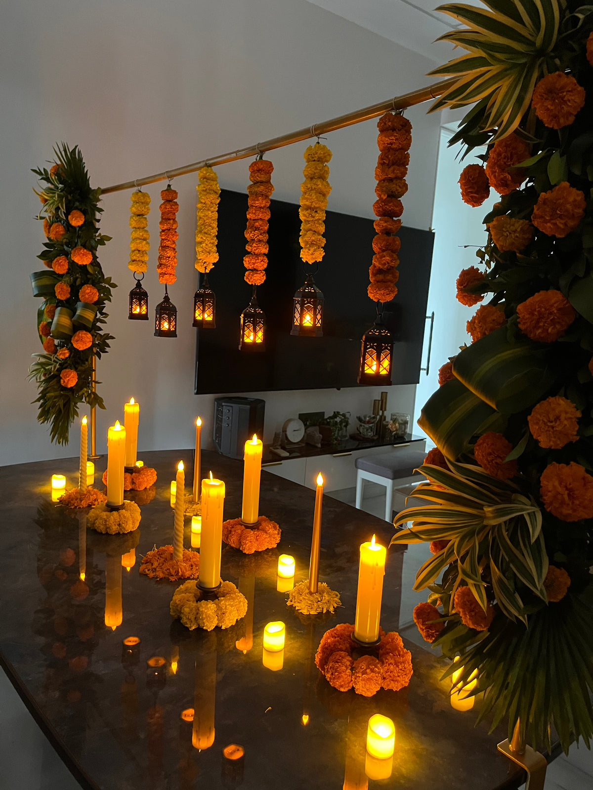 Table Decor Set with Pillar Candles