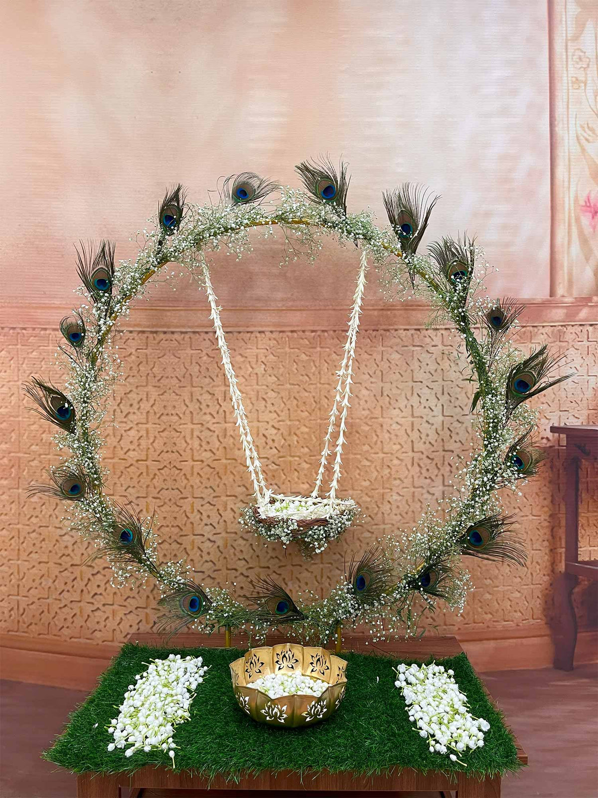 Peacock Circle Decor Set