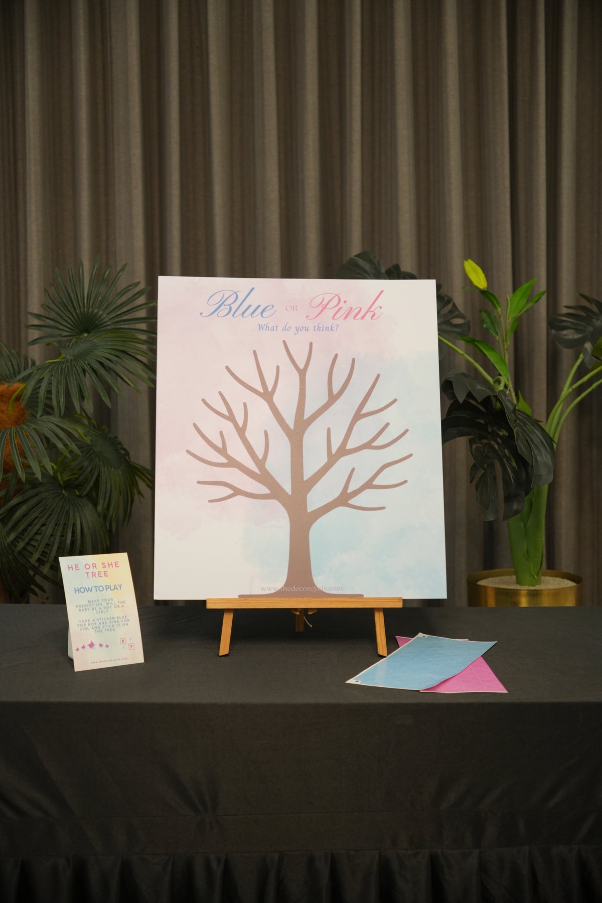 Blue or Pink Tree Board