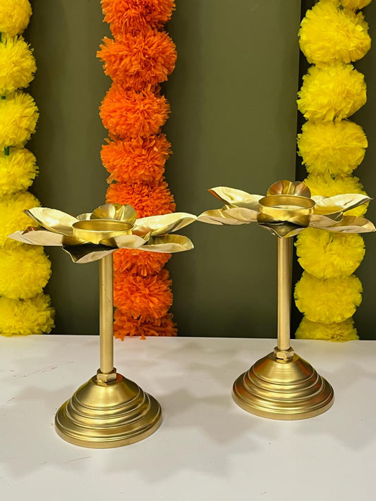 Lotus Stand (Set of 2)