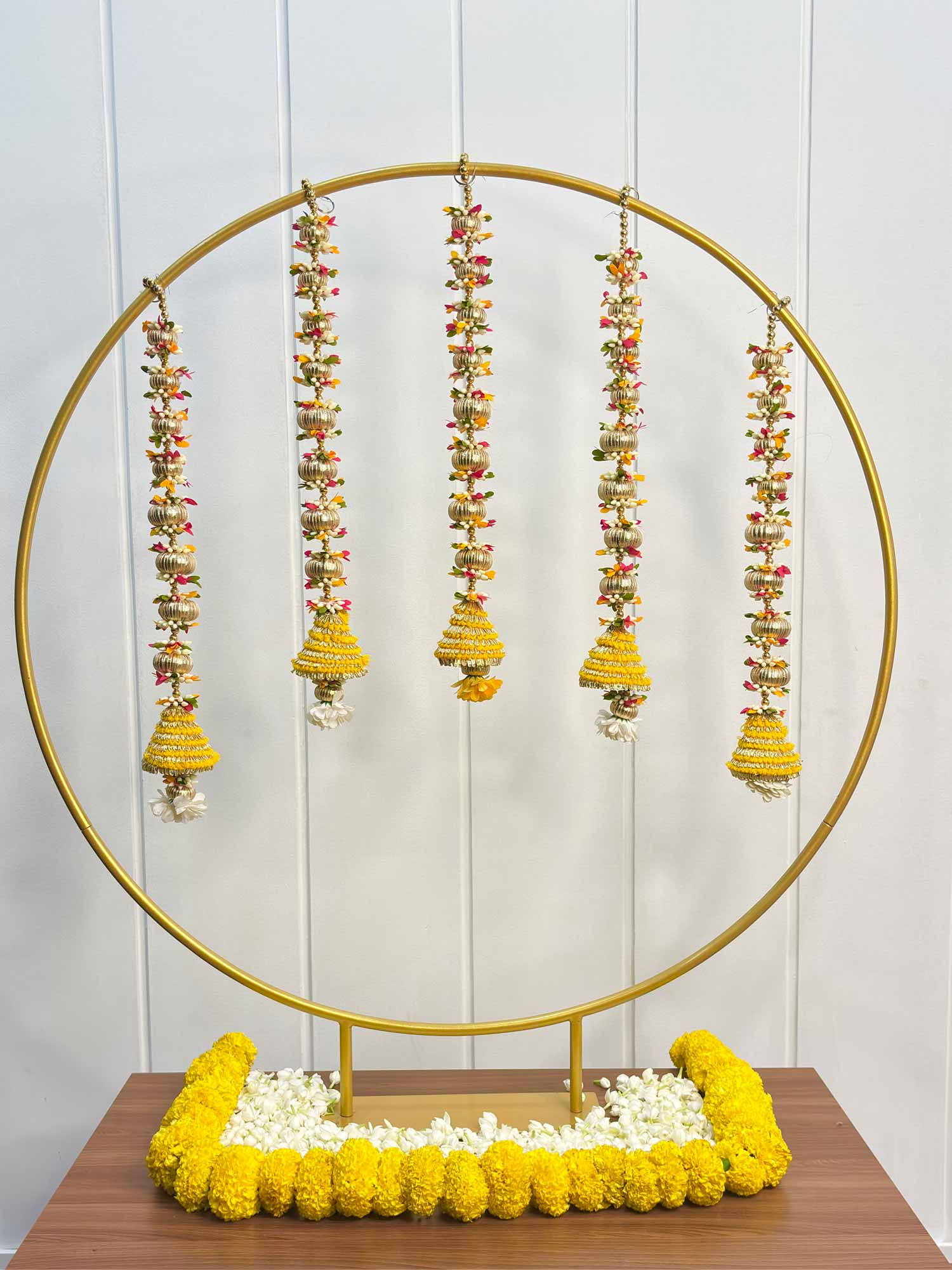 Yellow Cone Tassels Circle Decor Set - The Decor Cycle