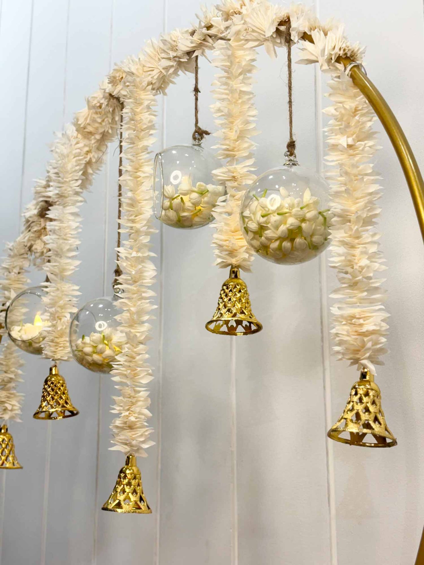 White Tassels Circle Decor - The Decor Cycle