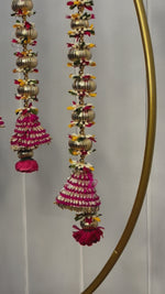 Pink Cone Tassels Circle Decor Set